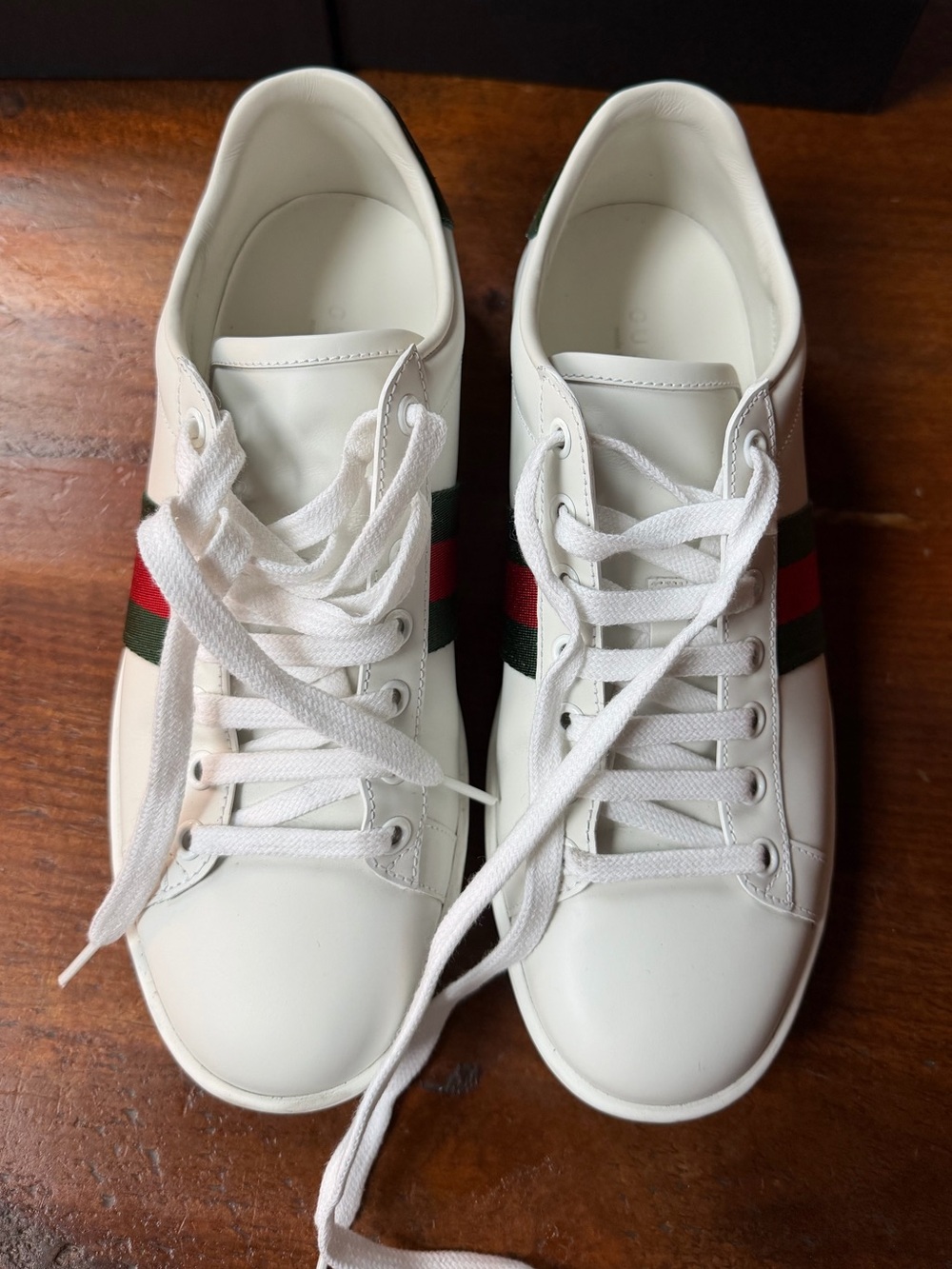 Gucci white leather web low top sneakers green / white / red size &